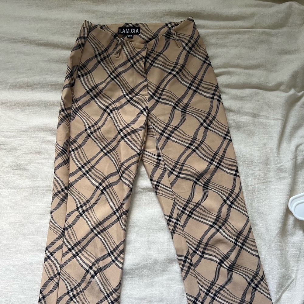 I am gia plaid pants
